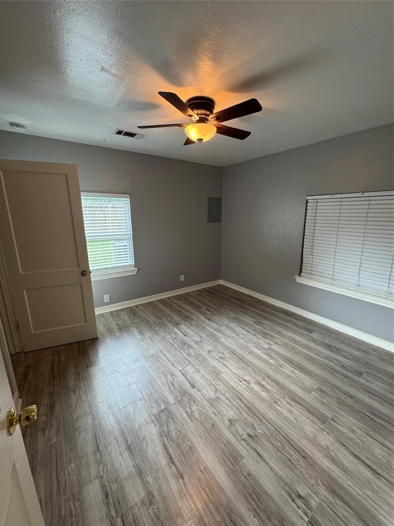 6629 Corbin Street - Photo 13