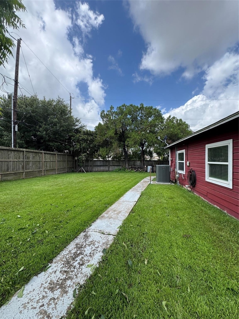6629 Corbin Street - Photo 19