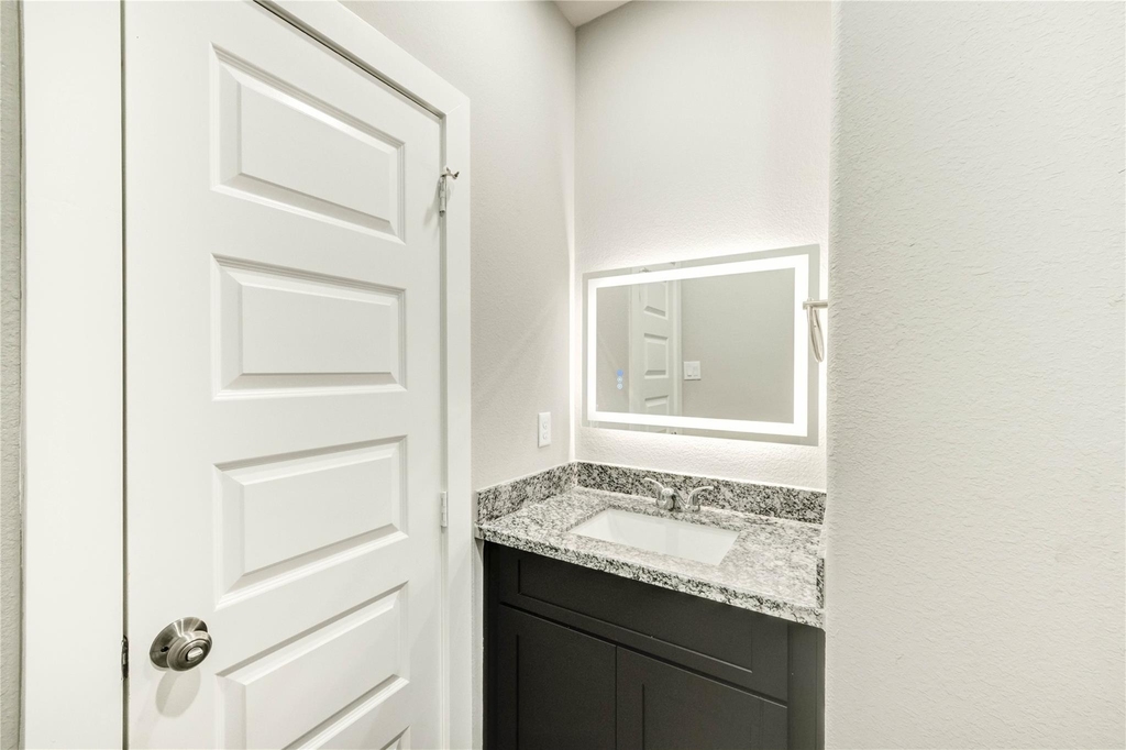 8157 Tate Street - Photo 19