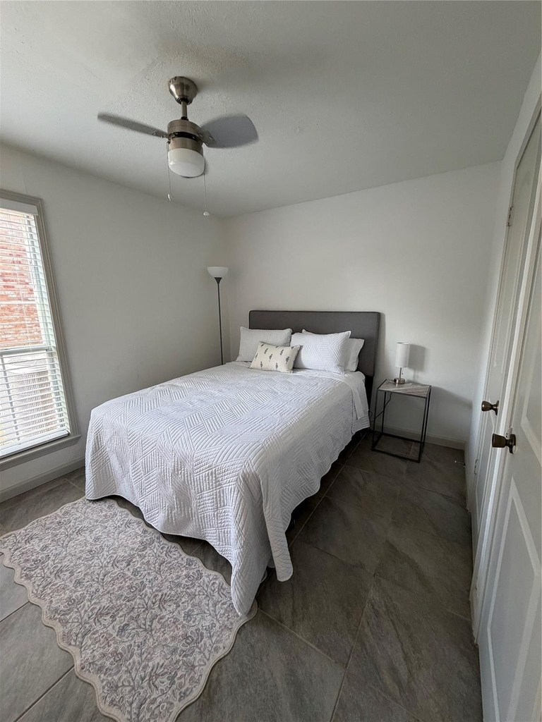 8801 Hammerly Boulevard - Photo 11