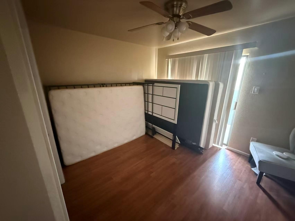 3075 Walnut Bend Lane - Photo 3