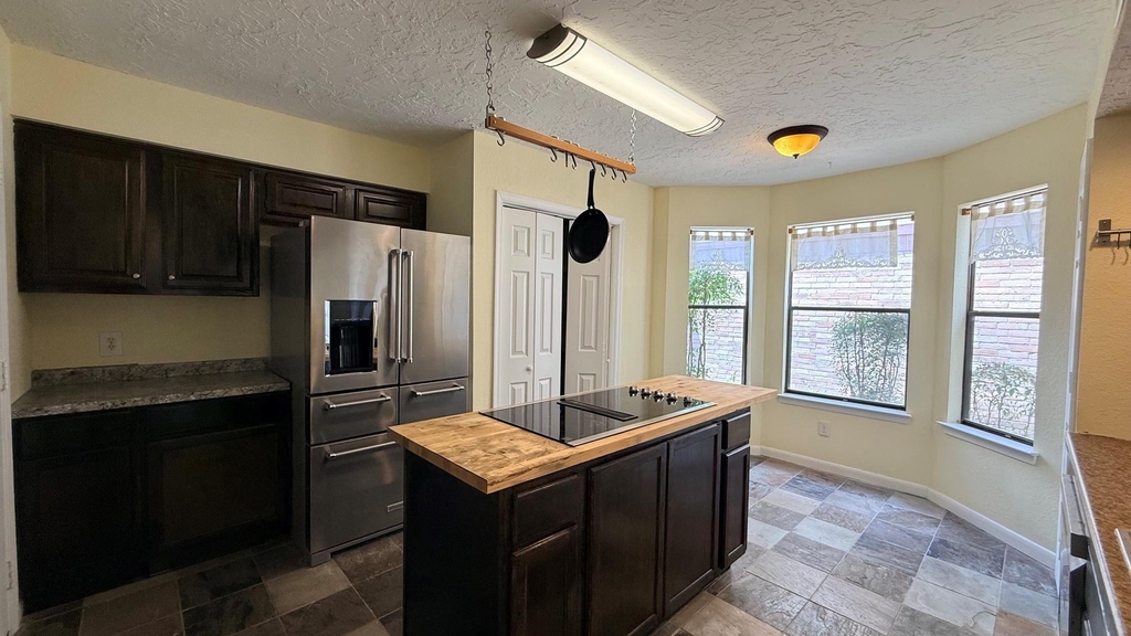 1208 Normans Woods Street - Photo 6