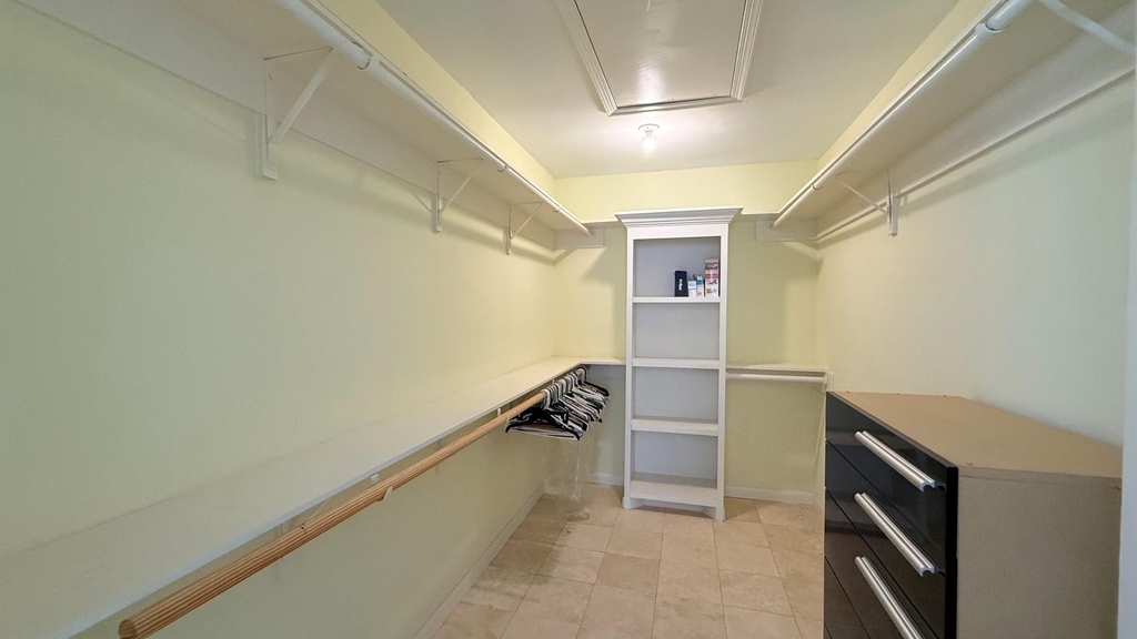 1208 Normans Woods Street - Photo 17