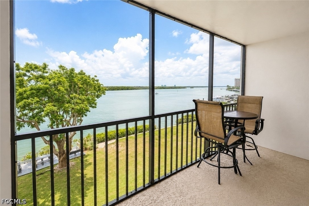 4203 Bay Beach Lane - Photo 7