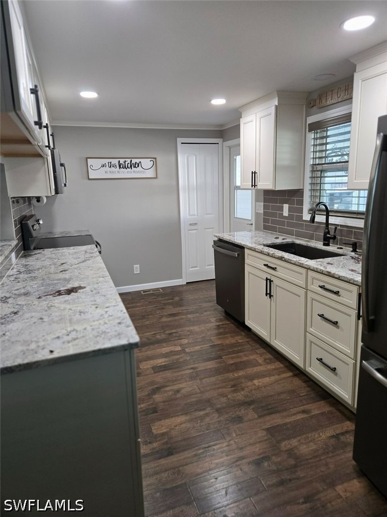 114 Elise Drive - Photo 11