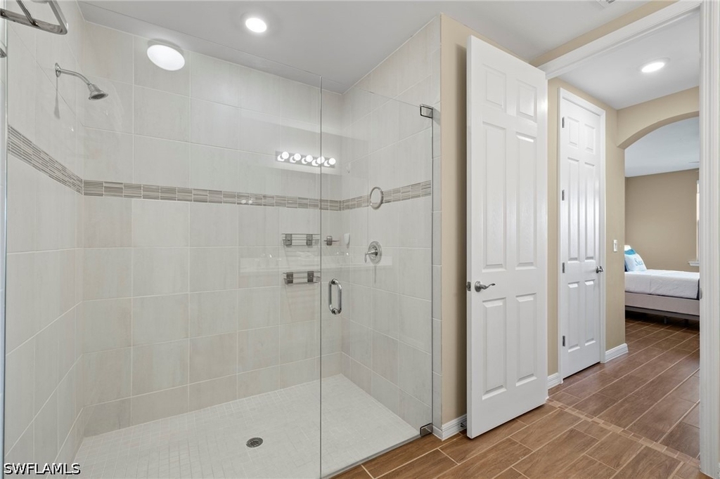 14644 Edgewater Circle - Photo 16