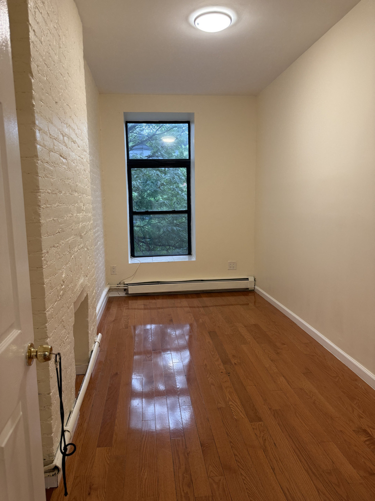 146 Herkimer Street - Photo 8