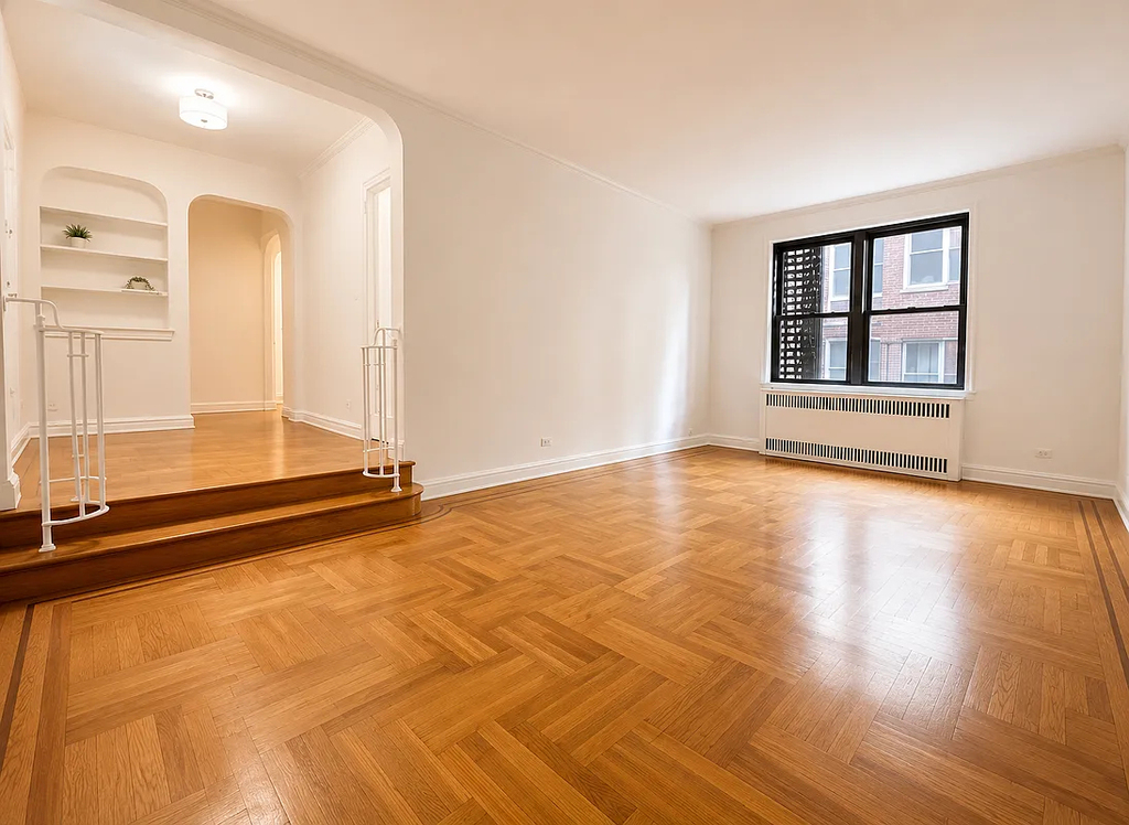 West 186th Street - Photo 0