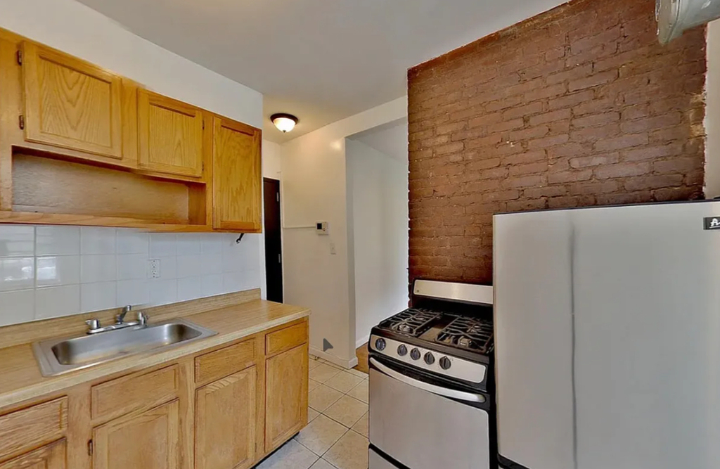 85 Pitt Street - Photo 0