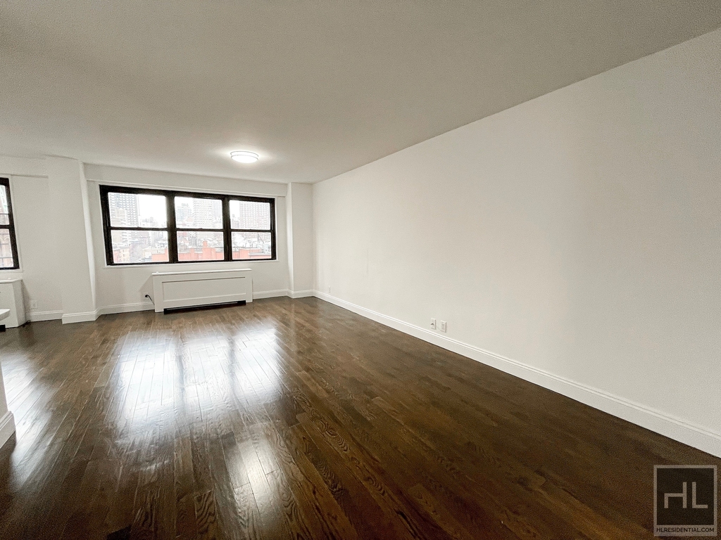 E 88th St - Photo 1