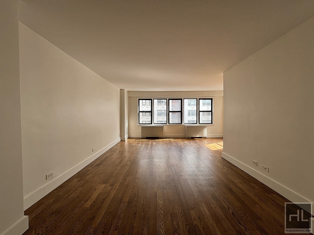 East 63 Street - Photo 0