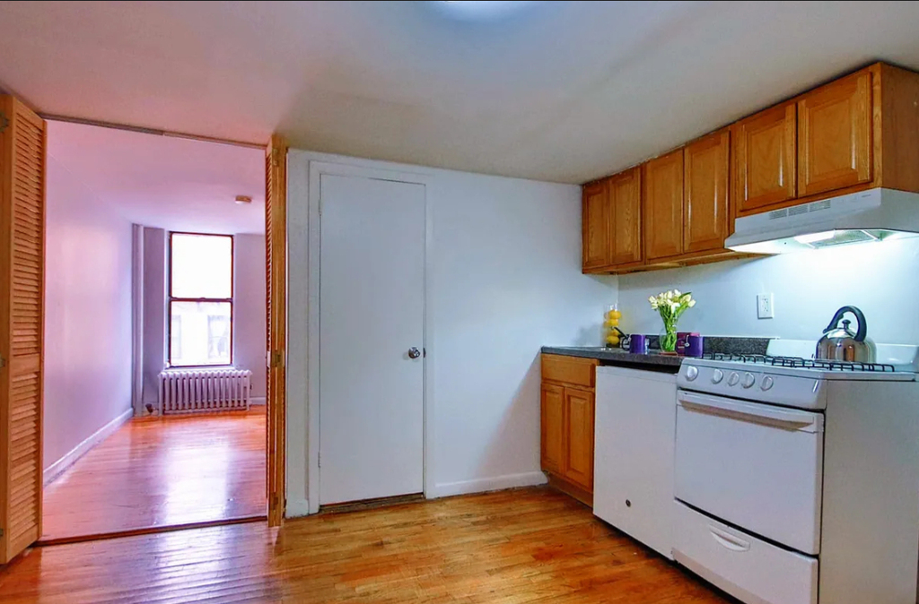 102 St Marks Place - Photo 0