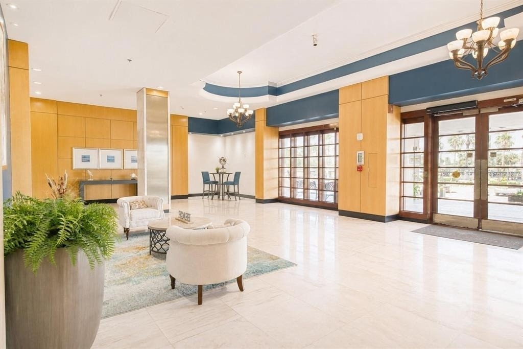 880 Mandalay Avenue - Photo 25