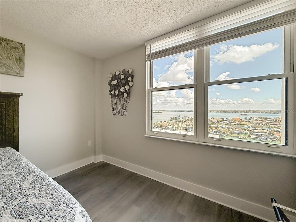 400 Island Way - Photo 40