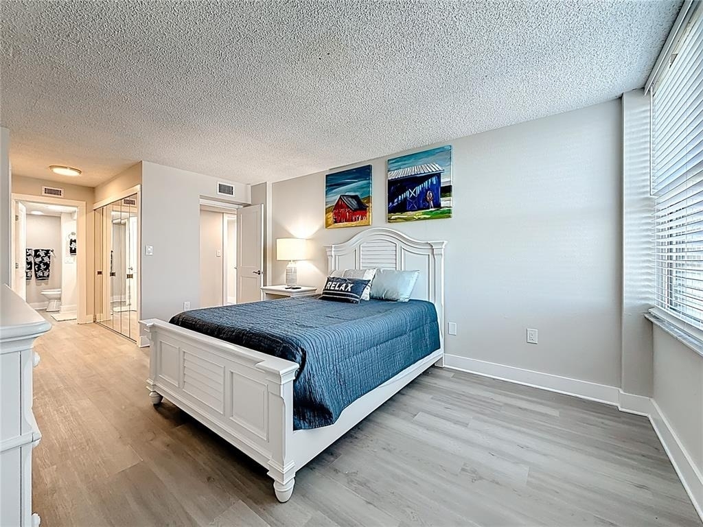 400 Island Way - Photo 24