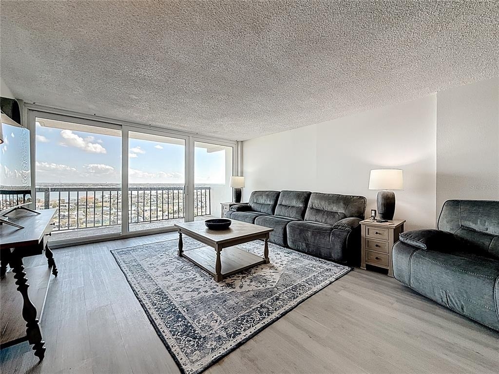 400 Island Way - Photo 17
