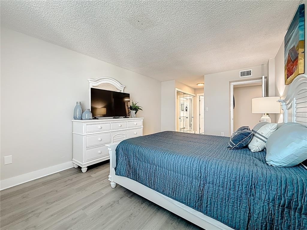 400 Island Way - Photo 25