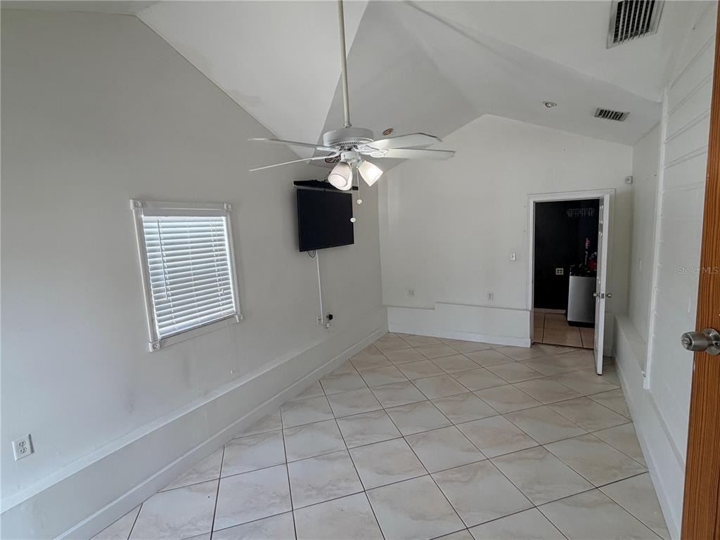 702 W Peninsular Street - Photo 24