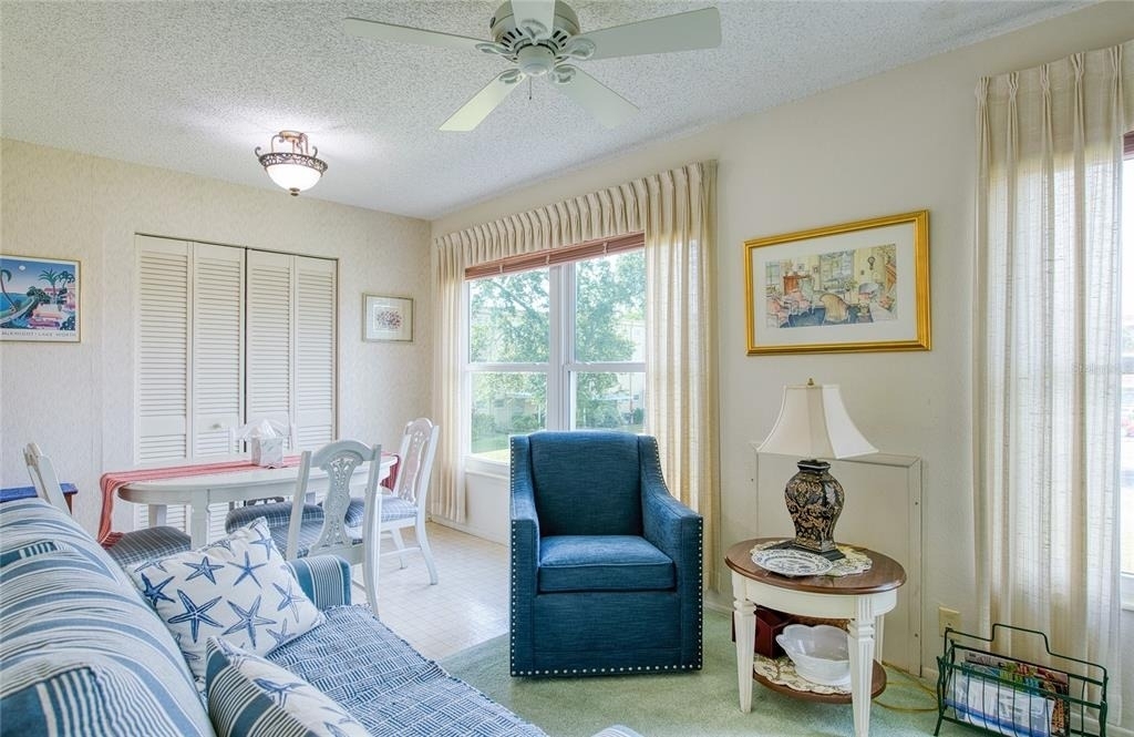 2310 Denmark St - Photo 15