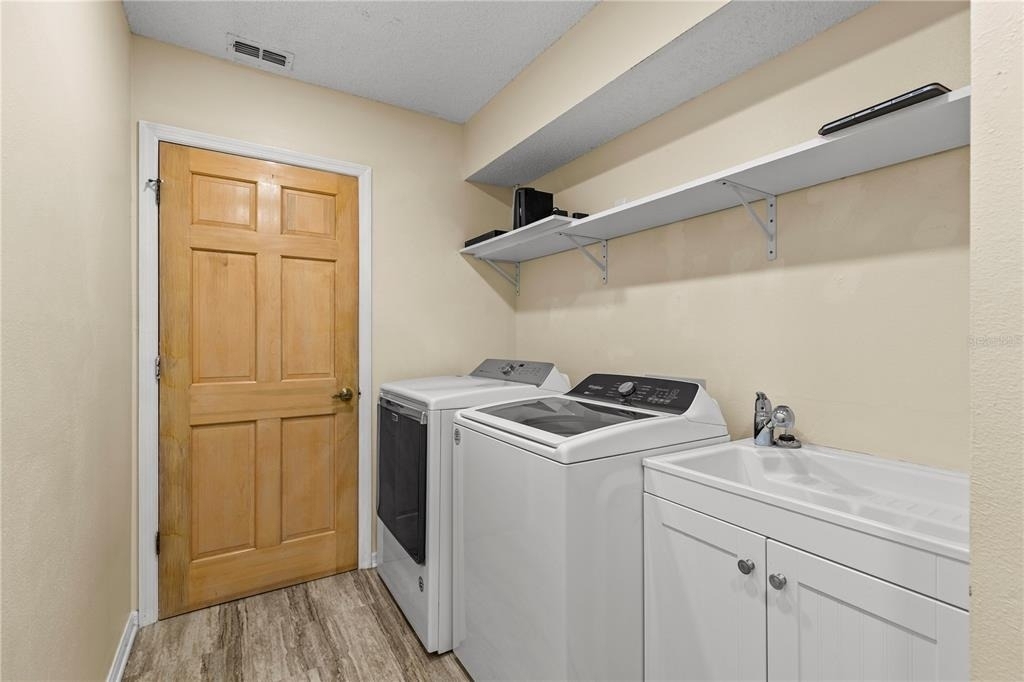9447 Ashley Drive - Photo 42