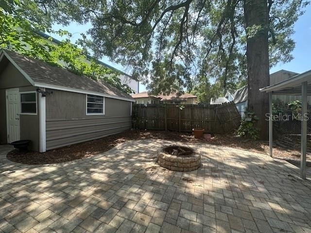 102 W Elm Street - Photo 6