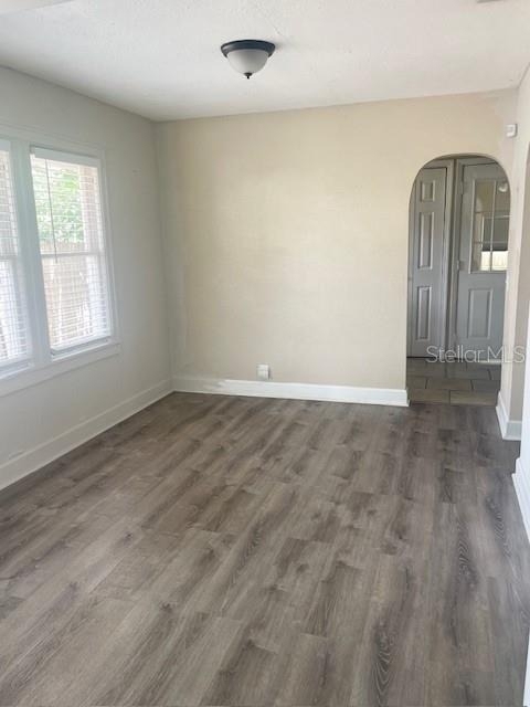 102 W Elm Street - Photo 10