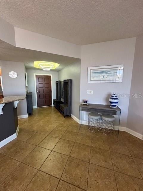 521 Mandalay Avenue - Photo 8