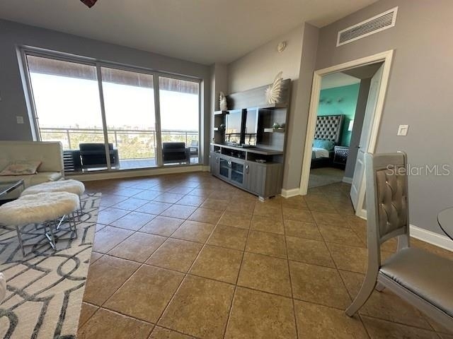 521 Mandalay Avenue - Photo 14