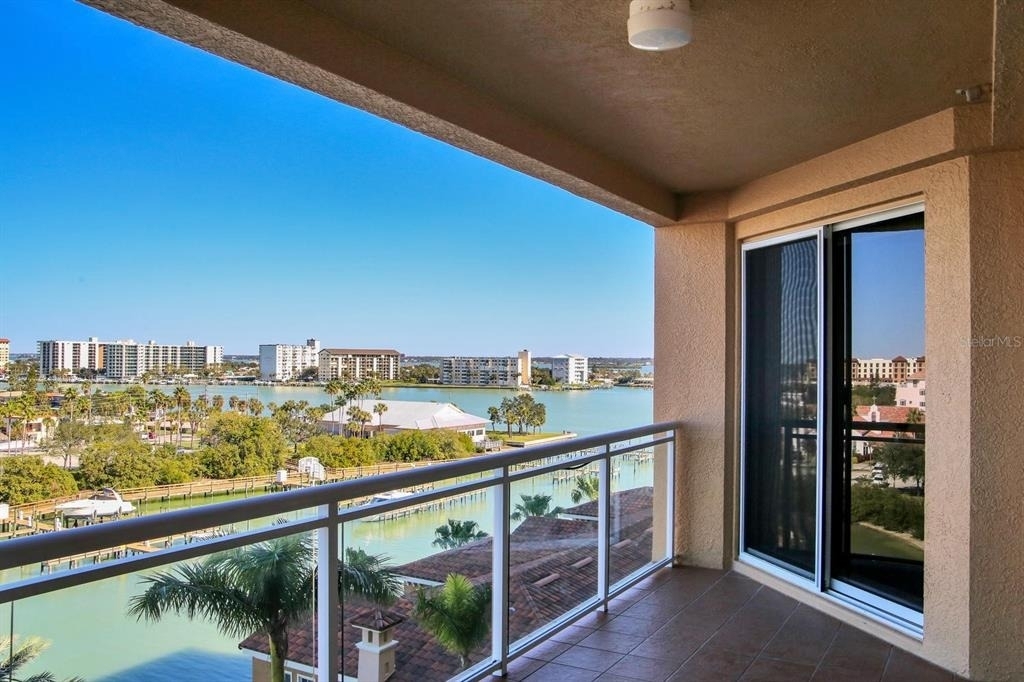 521 Mandalay Avenue - Photo 64