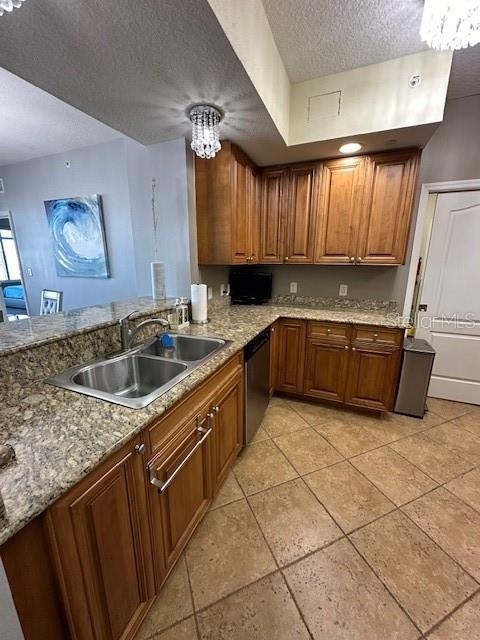521 Mandalay Avenue - Photo 51