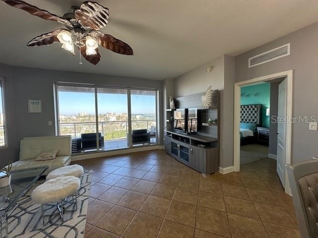 521 Mandalay Avenue - Photo 13