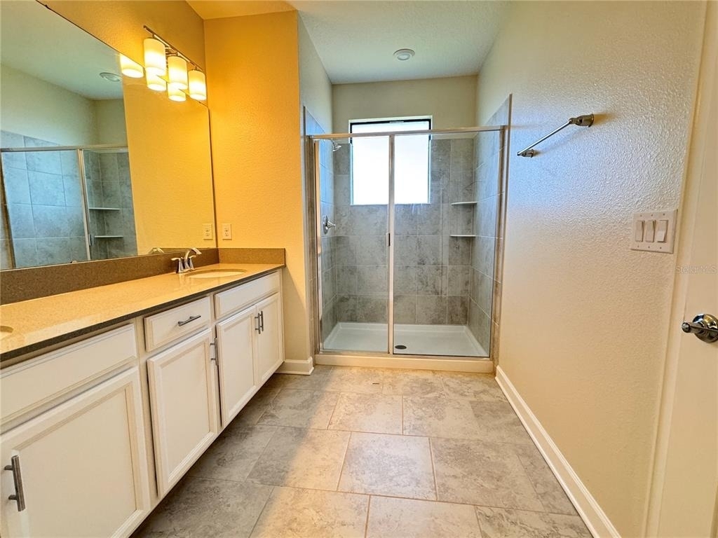 1252 Royal St George Boulevard - Photo 14