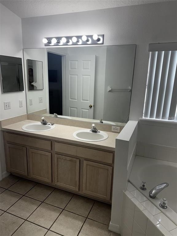 1144 Clear Creek Circle - Photo 5