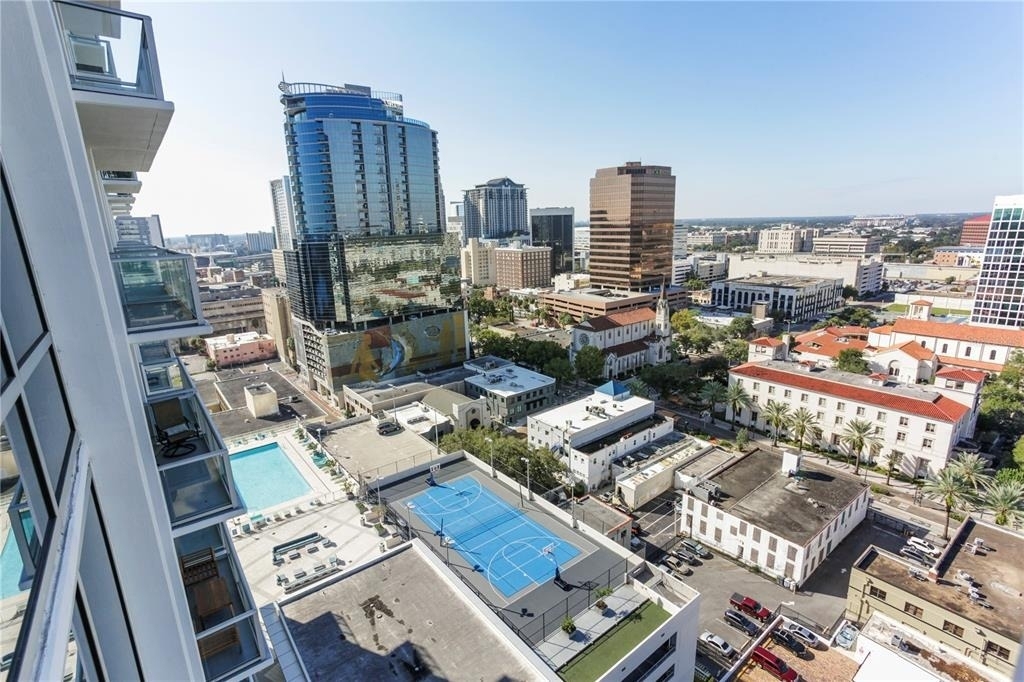 150 E Robinson Street - Photo 20