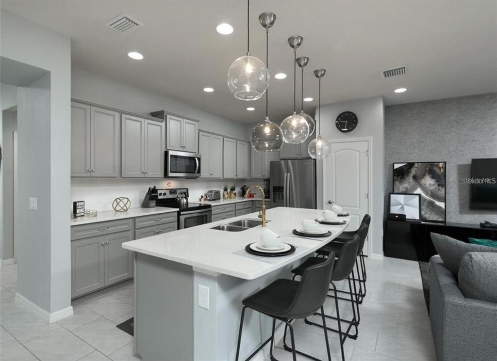 8831 Geneve Court - Photo 3