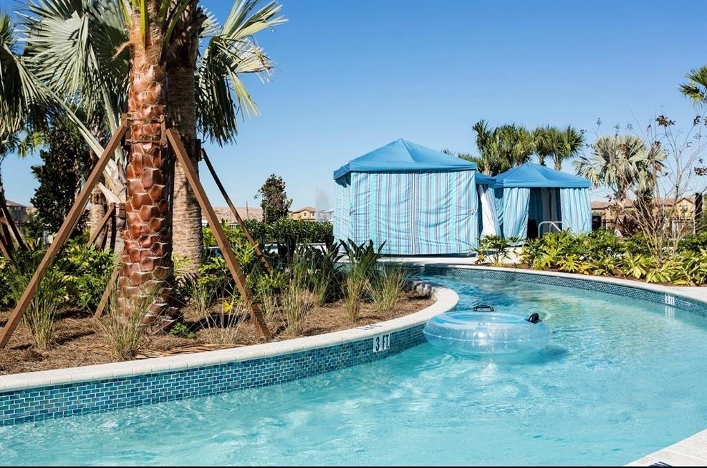 8831 Geneve Court - Photo 45