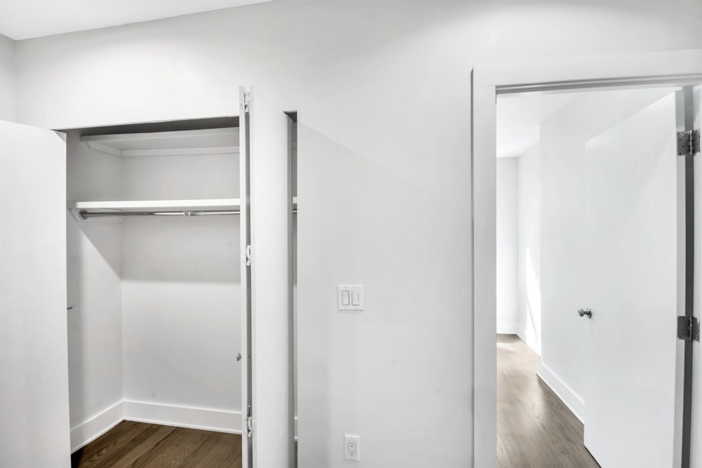 1167 2nd Avenue - Photo 4