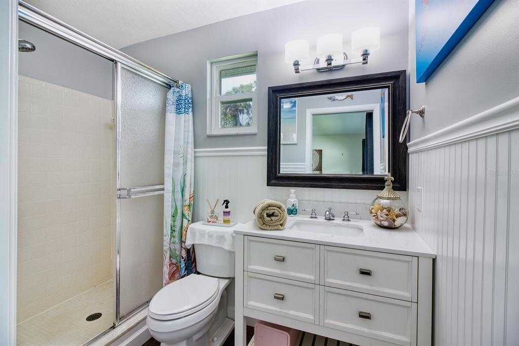 5242 Riverside Drive - Photo 15