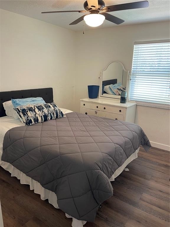 5242 Riverside Drive - Photo 8
