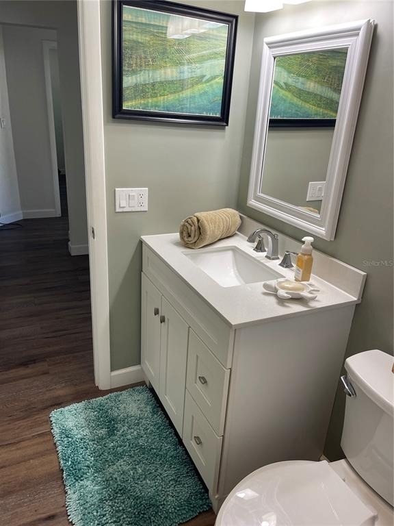 5242 Riverside Drive - Photo 11