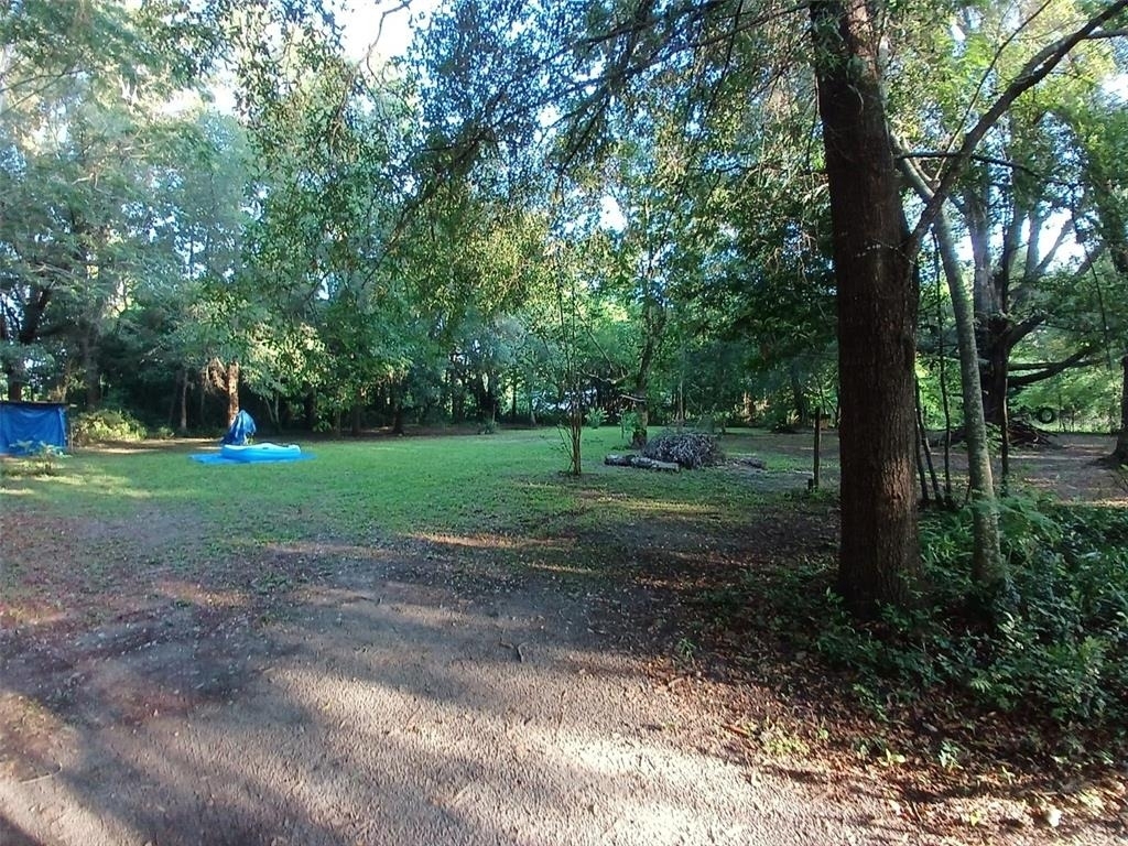 210 Se Hardin Court - Photo 13