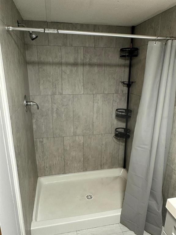 210 Se Hardin Court - Photo 4