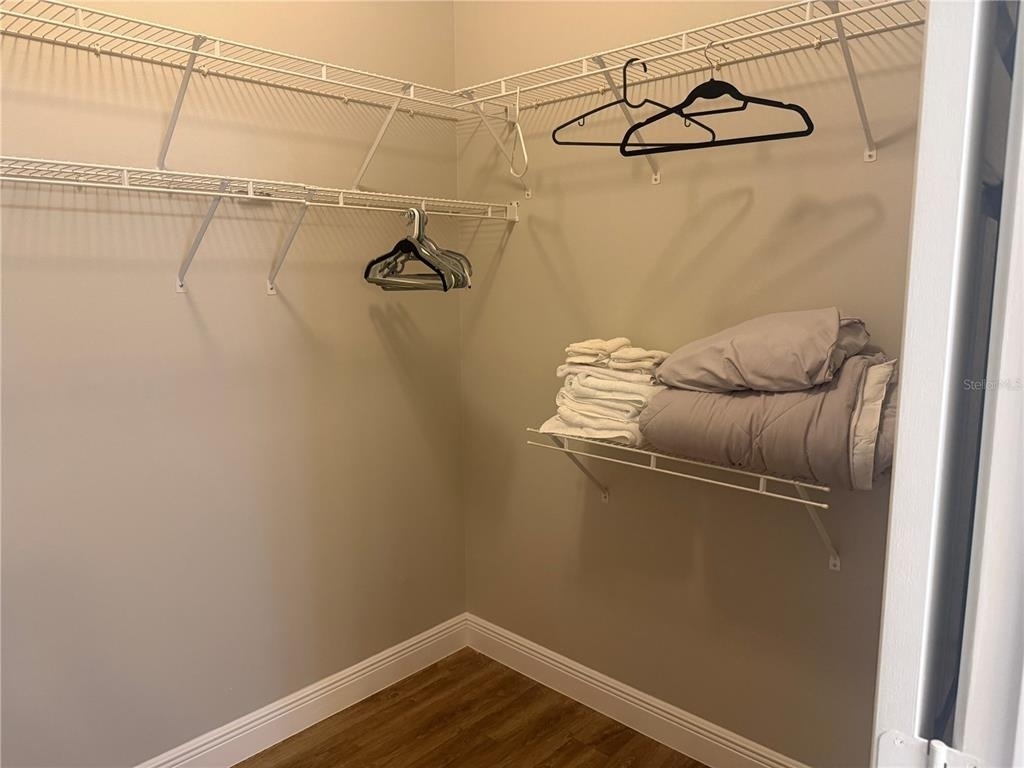 484 Hildalgo Drive - Photo 17