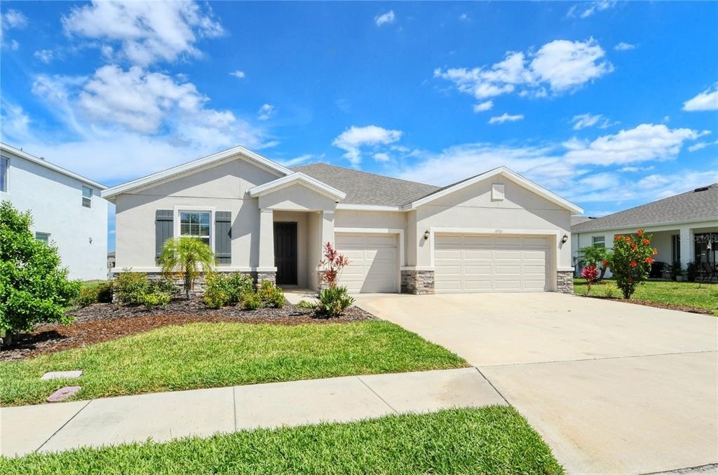 16921 Harvest Moon Way - Photo 0