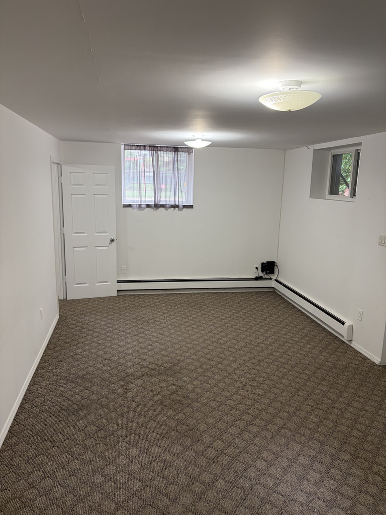 81-11 Utopia Parkway - Photo 0