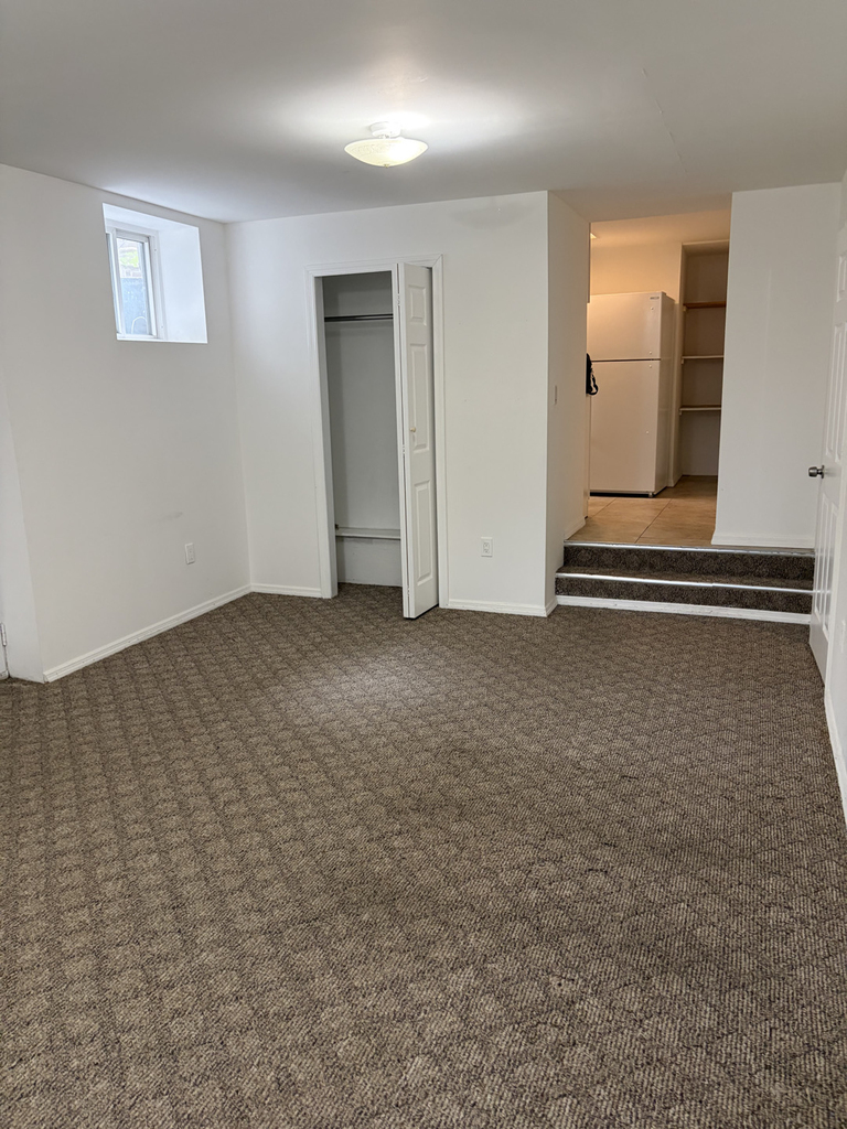 81-11 Utopia Parkway - Photo 2