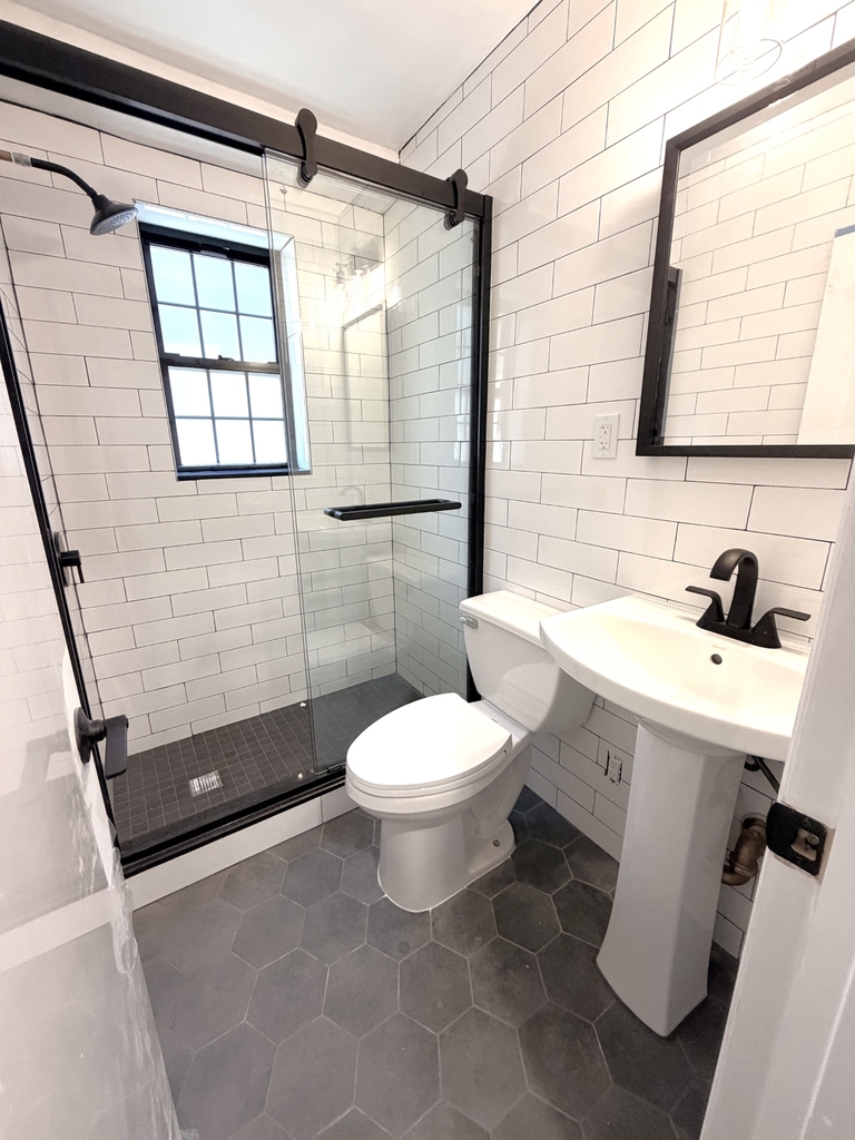 32-20 34th Street - Photo 10