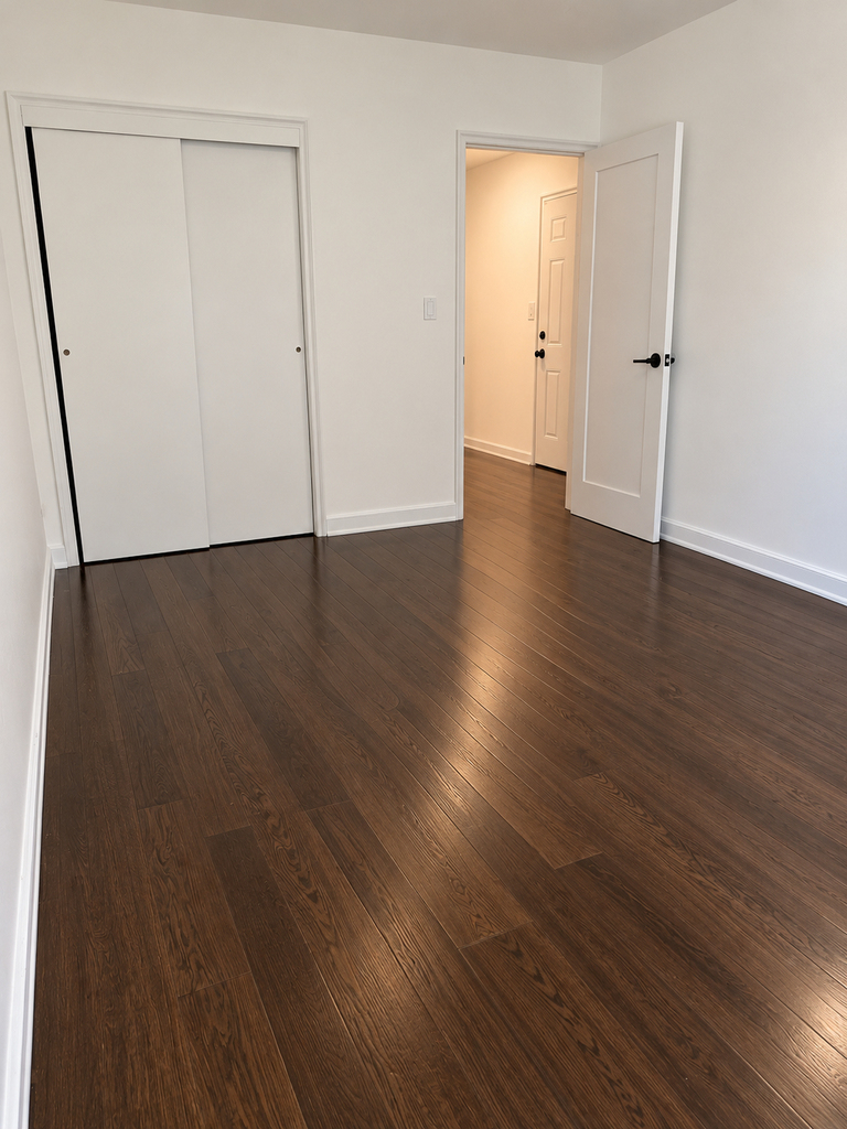32-86 33rd Street - Photo 3