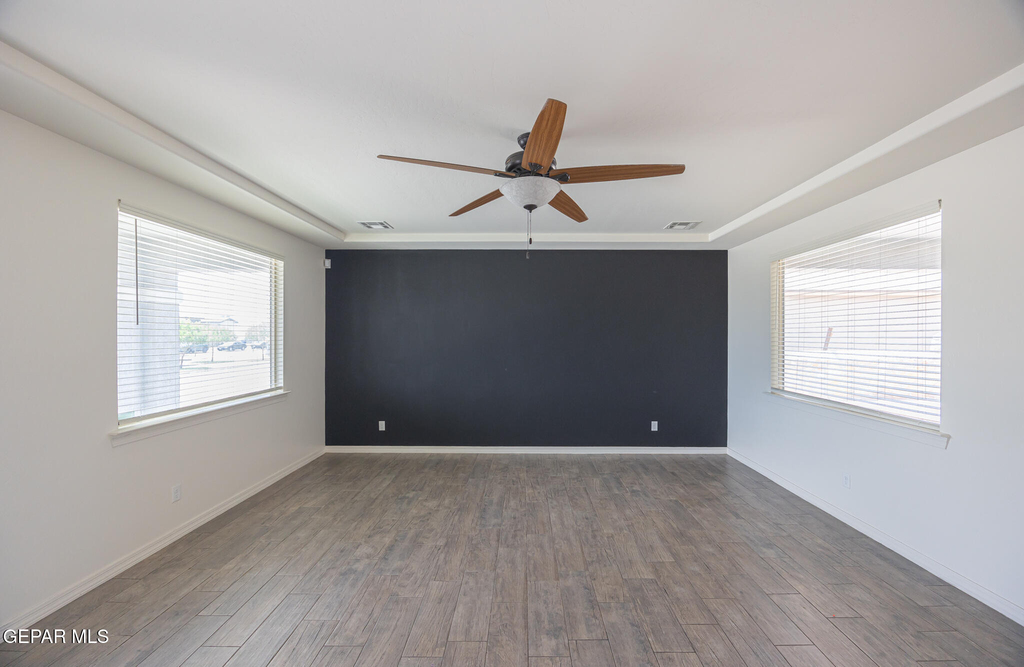 2725 Mike Price Drive - Photo 2