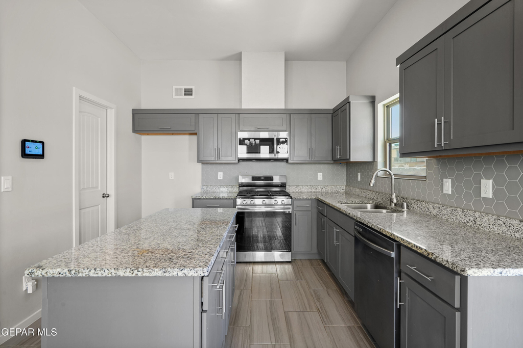 629 Cedarwood Avenue - Photo 13